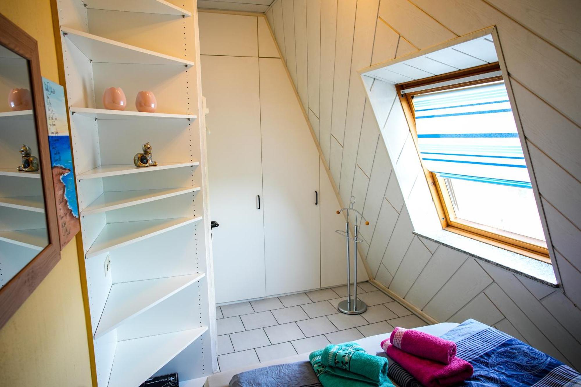 Schoenes Studio In Der Rheinebene, Zentral Gelegen Rheinstetten Ngoại thất bức ảnh