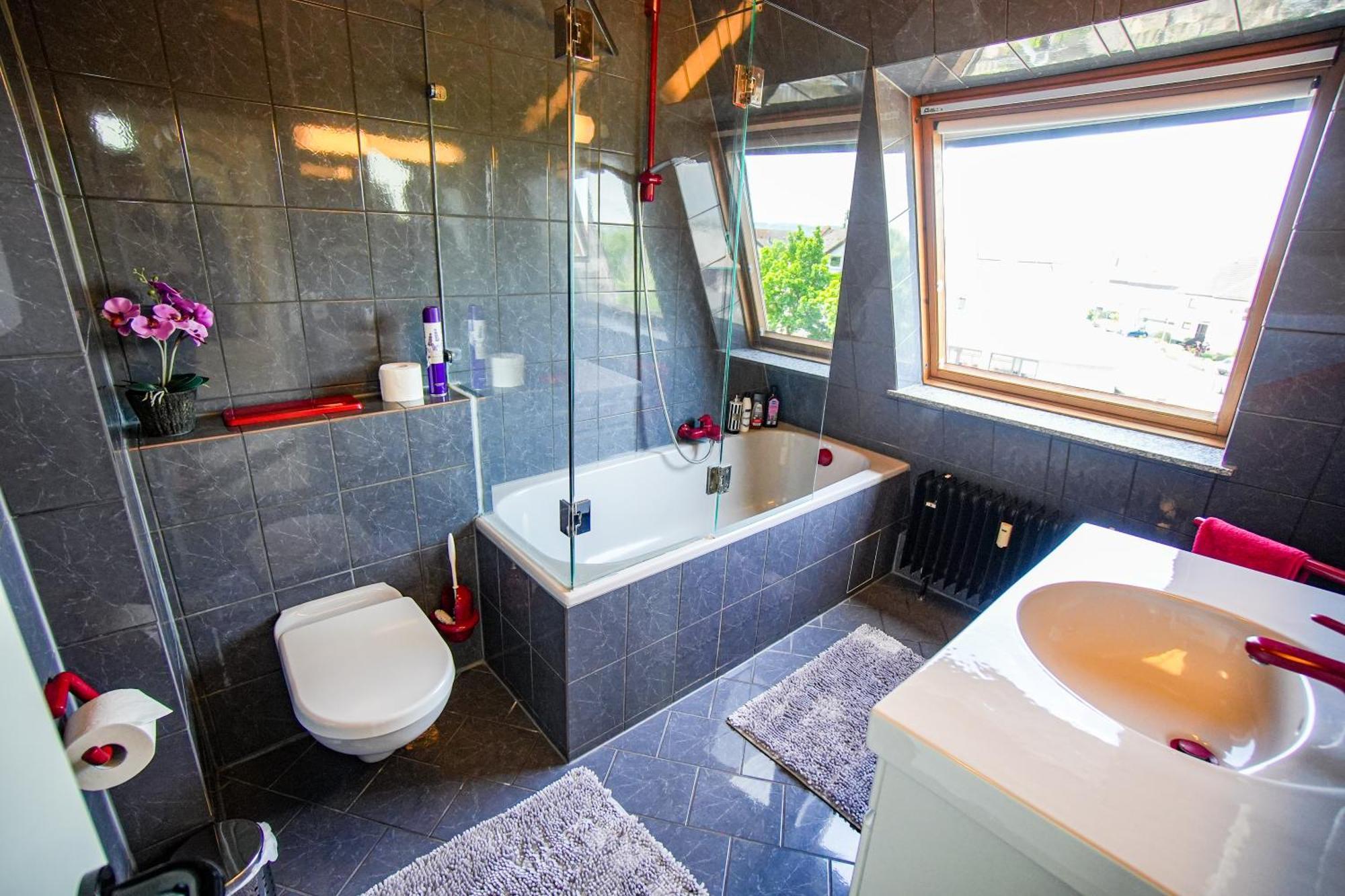Schoenes Studio In Der Rheinebene, Zentral Gelegen Rheinstetten Ngoại thất bức ảnh
